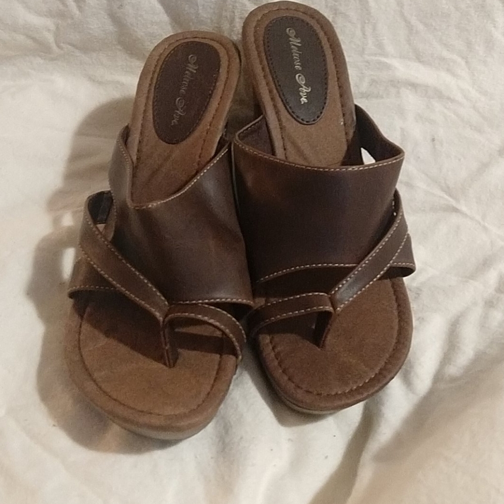 Melrose Ave Sandals